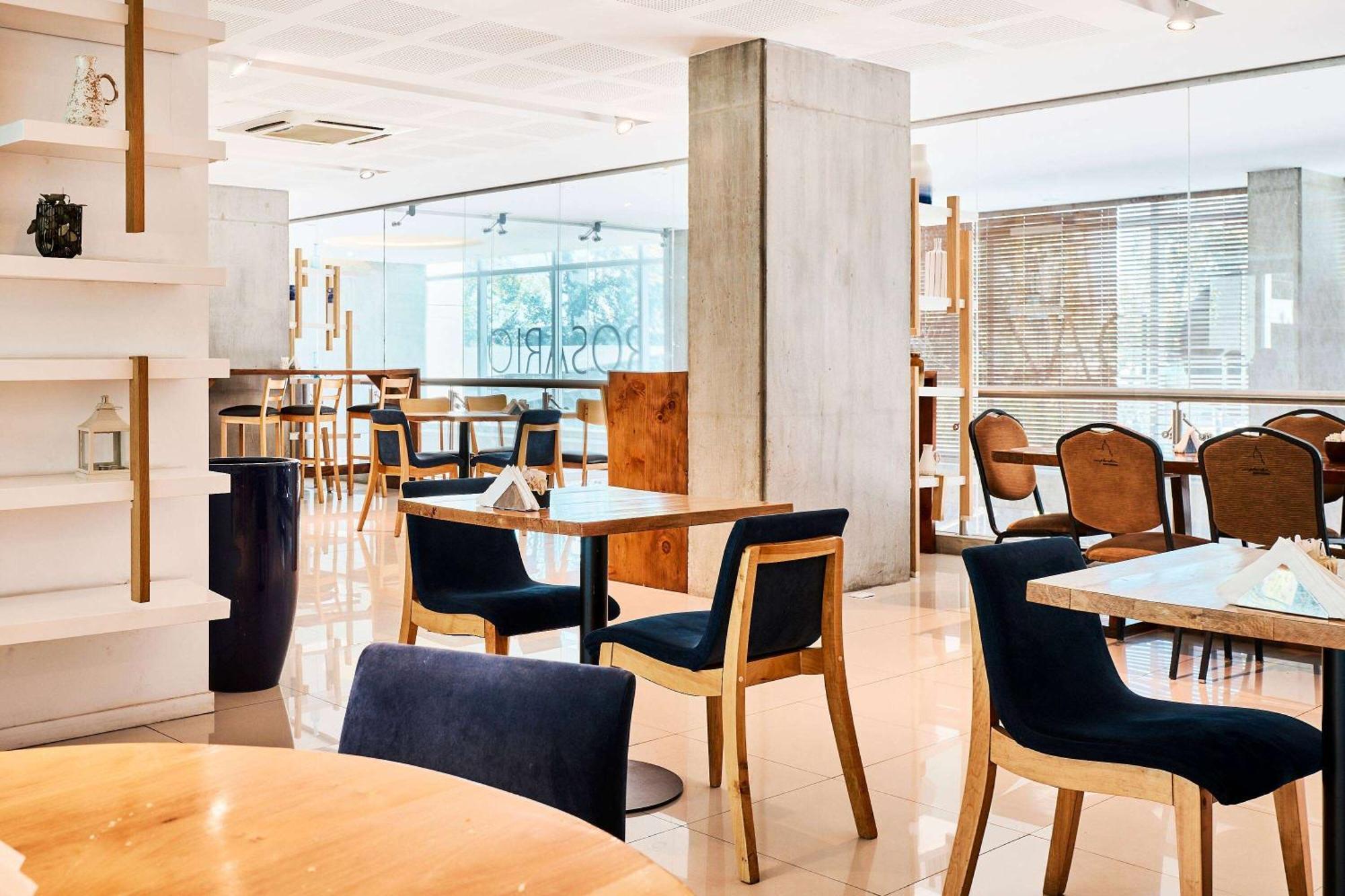 Hotel Dazzler By Wyndham Rosario Exterior foto